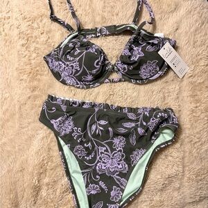 Cupshe green & Lavender Floral Underwire Bikini Set